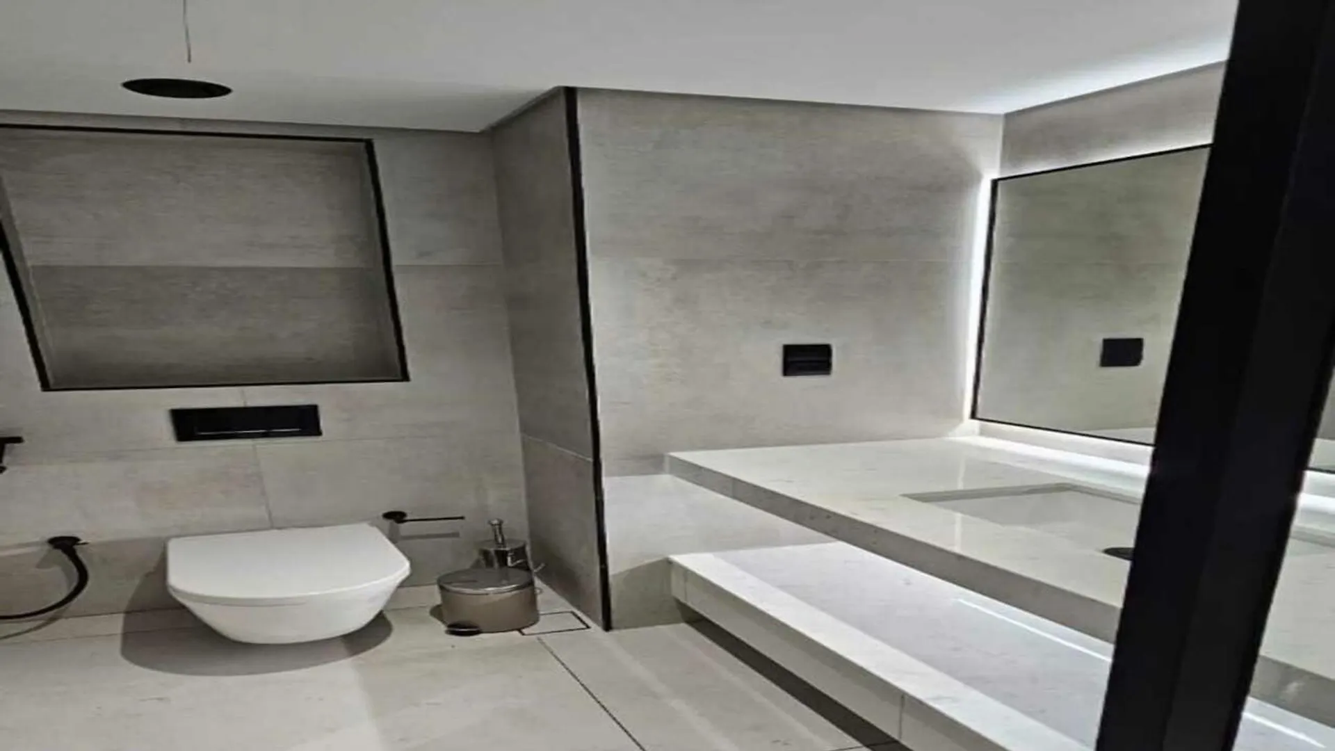Luxury Studio In Jvc Dubai Apartment