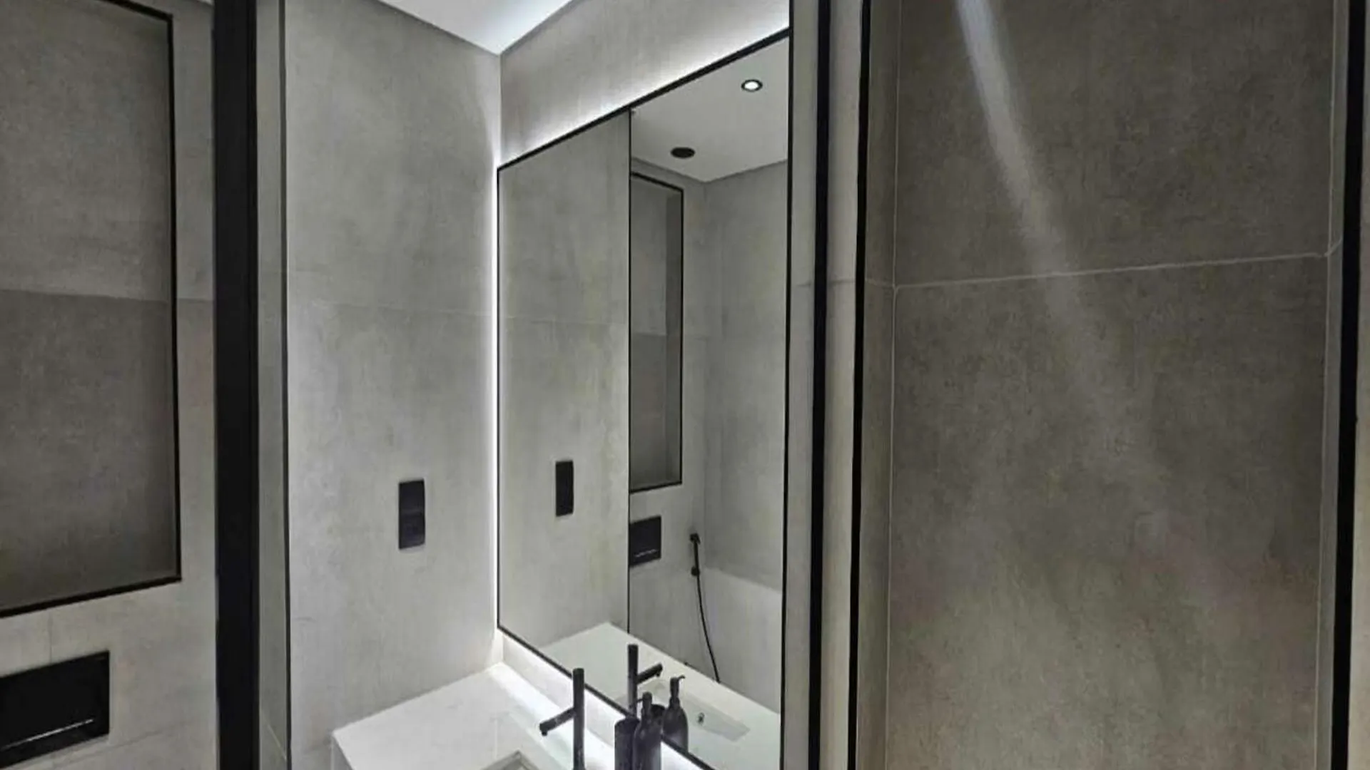Luxury Studio In Jvc Dubai 0*,