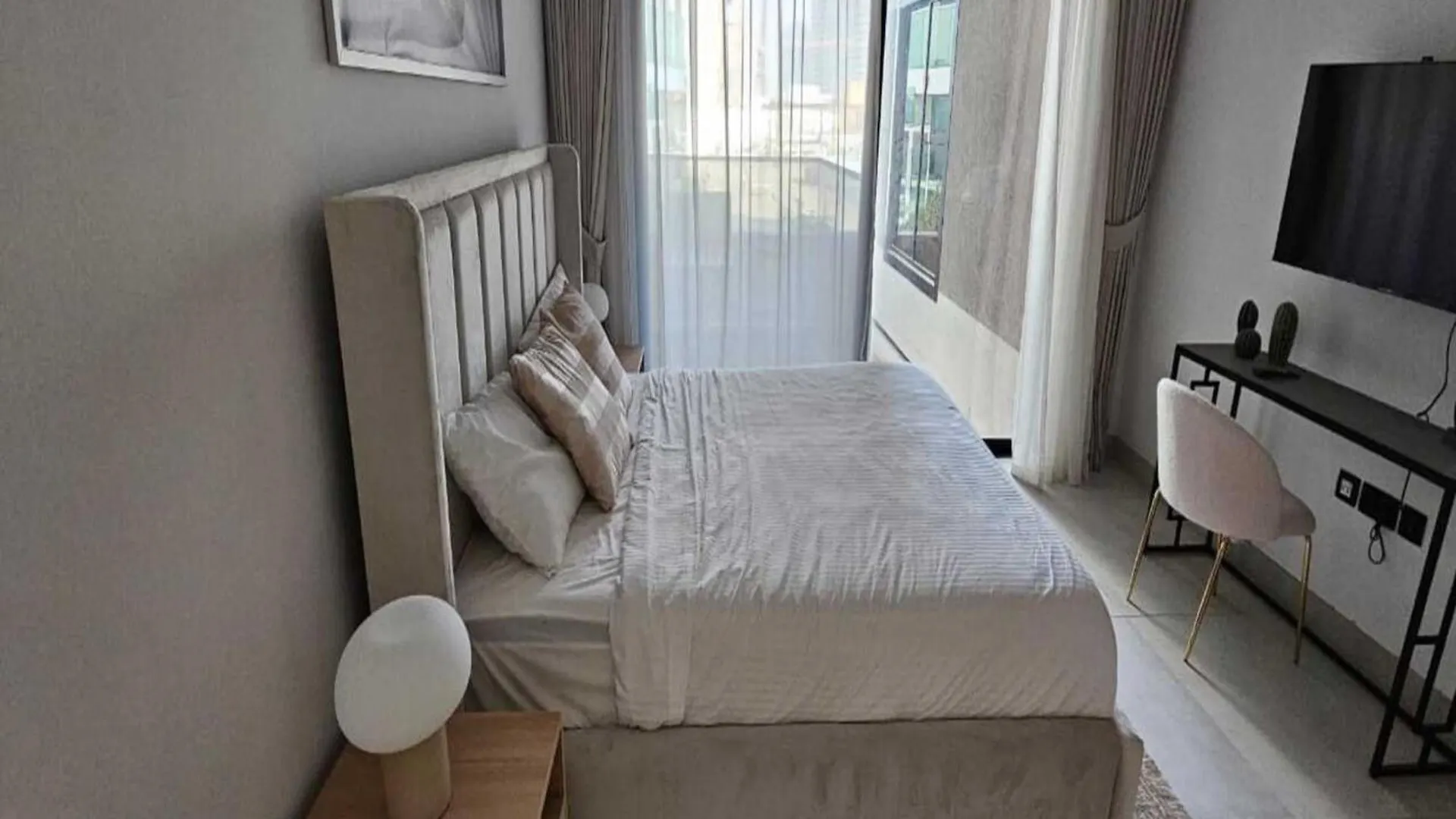 Apartment Luxury Studio In Jvc Dubai